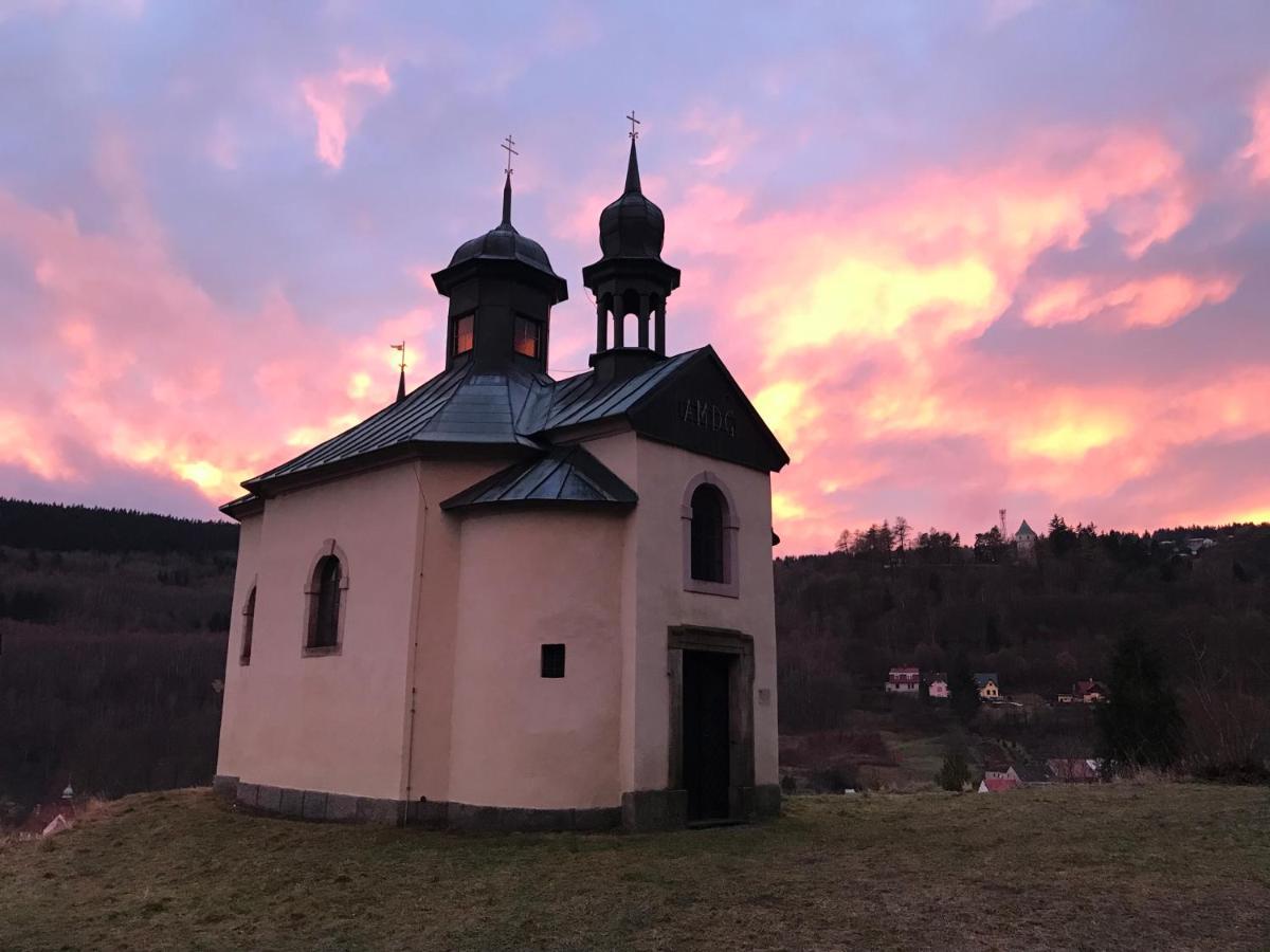 Apartman Jachymov Klinovec Bagian luar foto